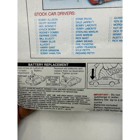 NEW Racing Champions Roaring Racers NASCAR 1990 1:64 Scale Diecasts - 3 Pieces - Picture 10 of 10